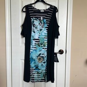 Avenue Cold Shoulder dress size 18/20